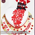 Flavoursome Teddy Bears Anniversary Cake in Lahore