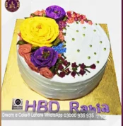 Floral Beauty Cake in Lahore