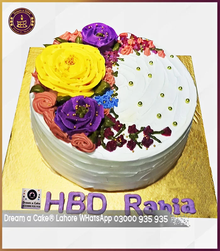 Floral Beauty Cake in Lahore