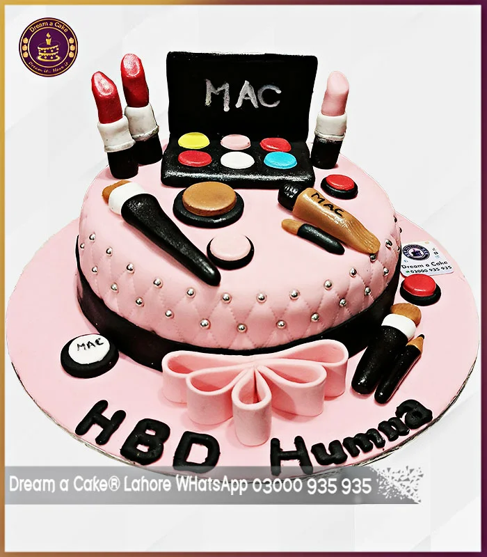 Make Up Cake for Friends Birthday in Lahore