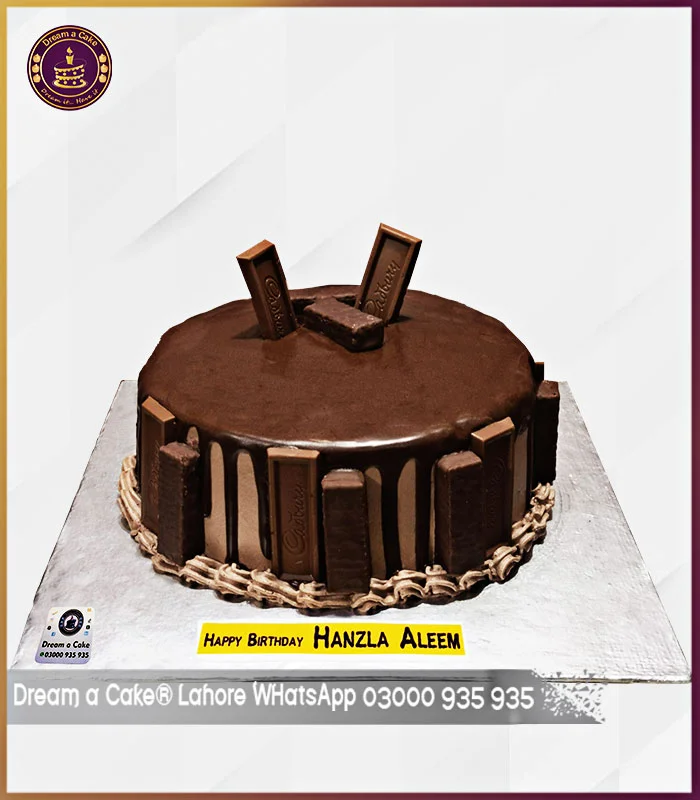 Distinct Milky Chocolate Cake in Lahore