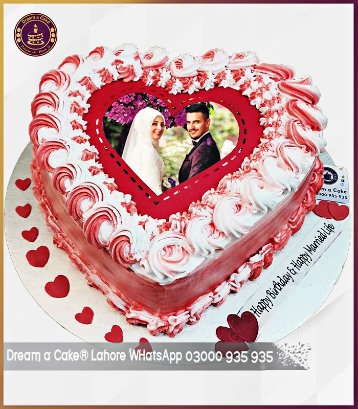 Supreme Wedding Picture Cake in Lahore