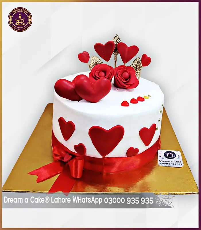 Harmonious Hearts Entwined Cake in Lahore