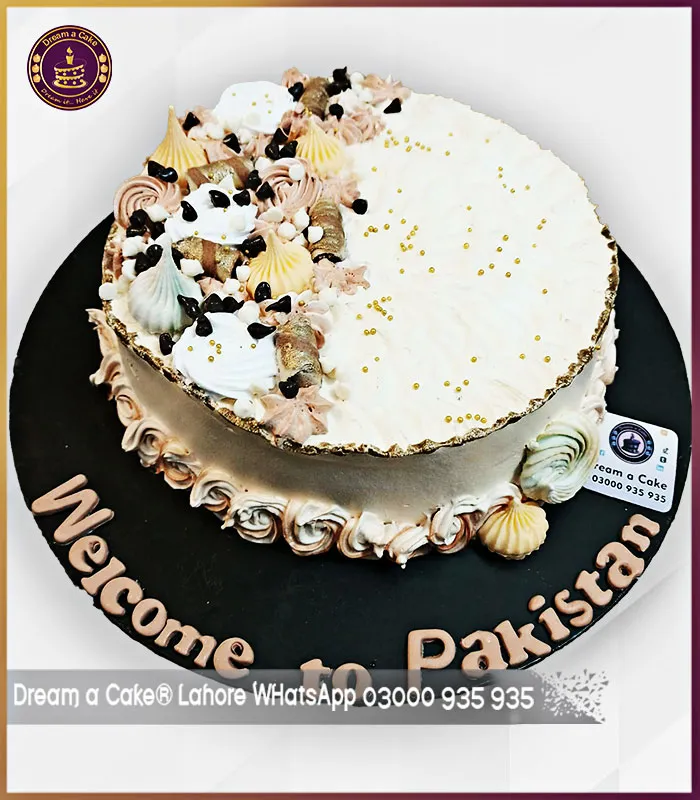 Flavorful Welcome to Pakistan Cake in Lahore
