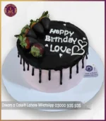 Fresh Chocolate Strawberry Cake in Lahore